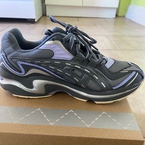 ASICS FB1-S Gel-Preleus Sneakers size 8